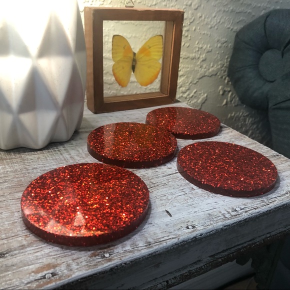 Red Glitter Coaster Set Resin Glam For Home Decor or Holiday / Christmas - Picture 3 of 17